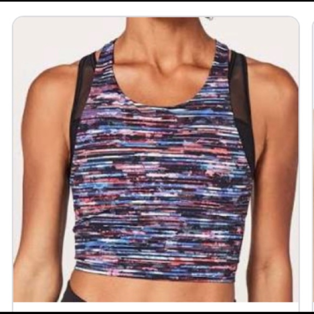 Lululemon sports bra